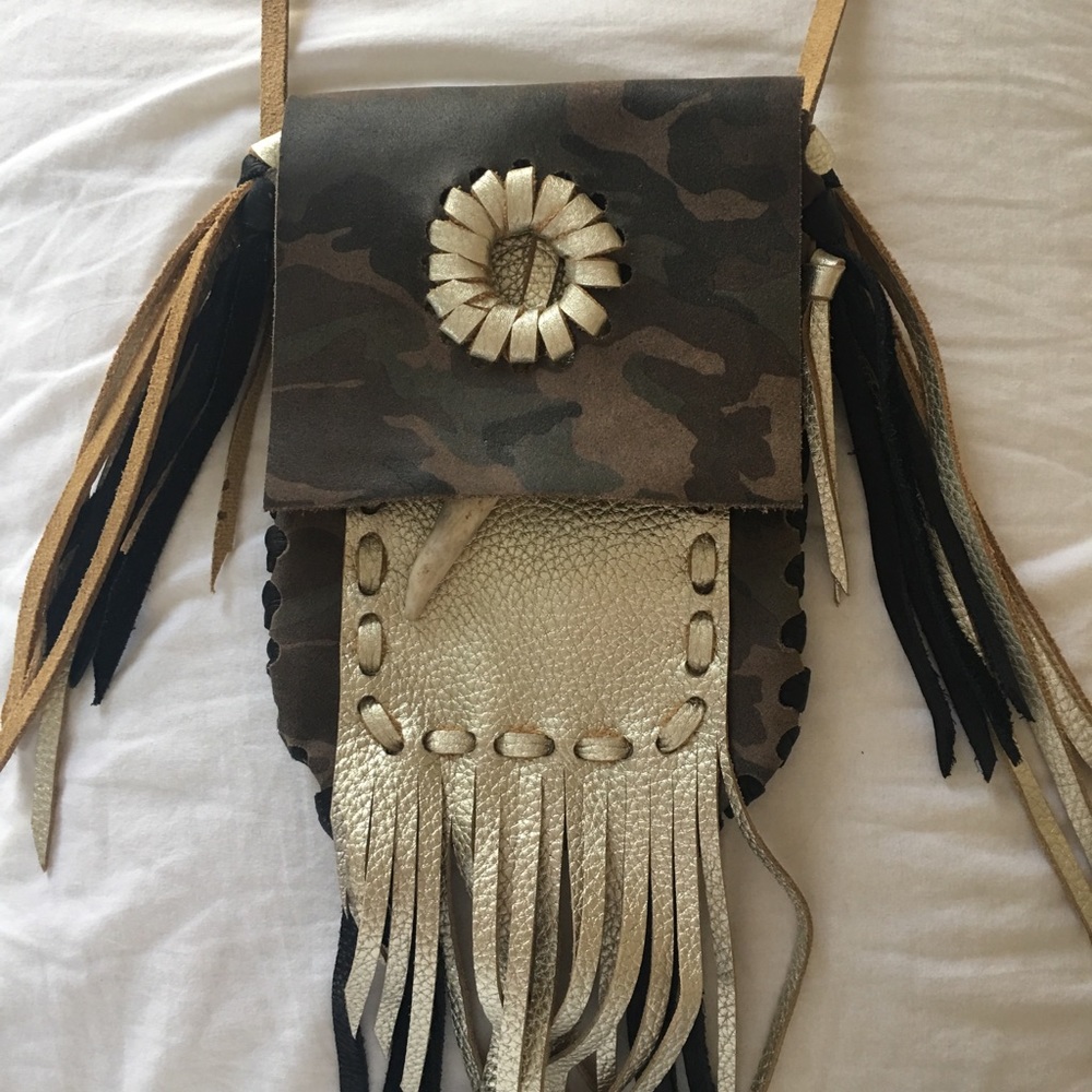 Hide and Hunter Small Camo Crossbody
